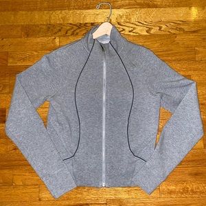Lulu Lemon light gray Define Jacket Luon